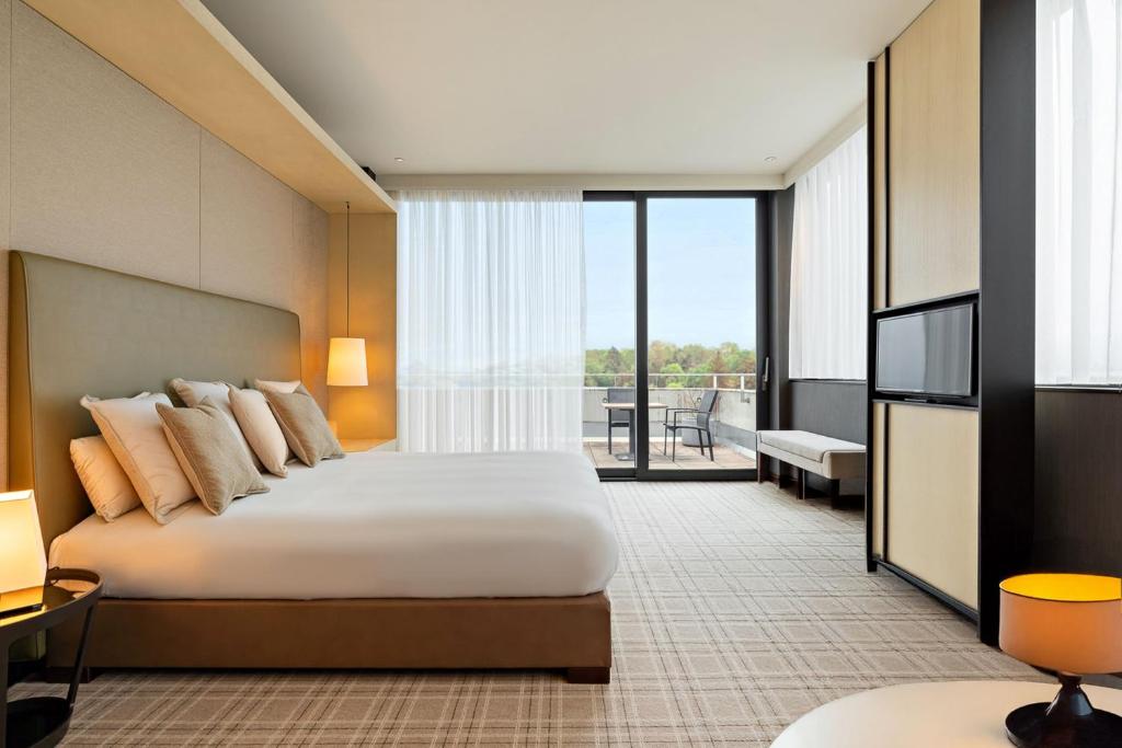 Crowne Plaza Geneva By IHG