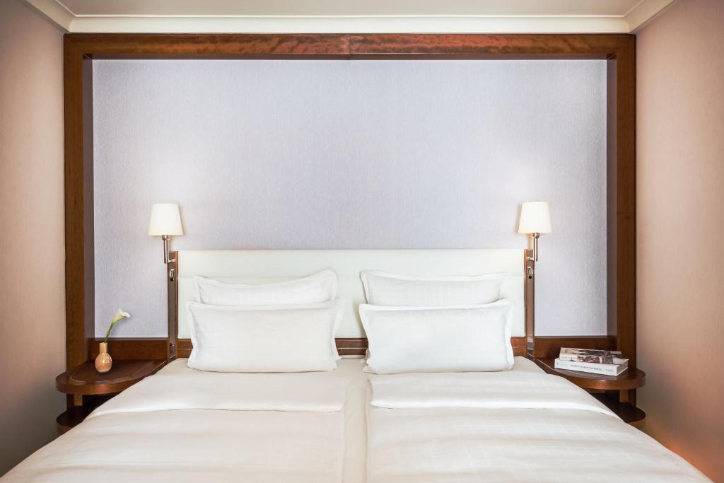 Grand Elysée Hotel