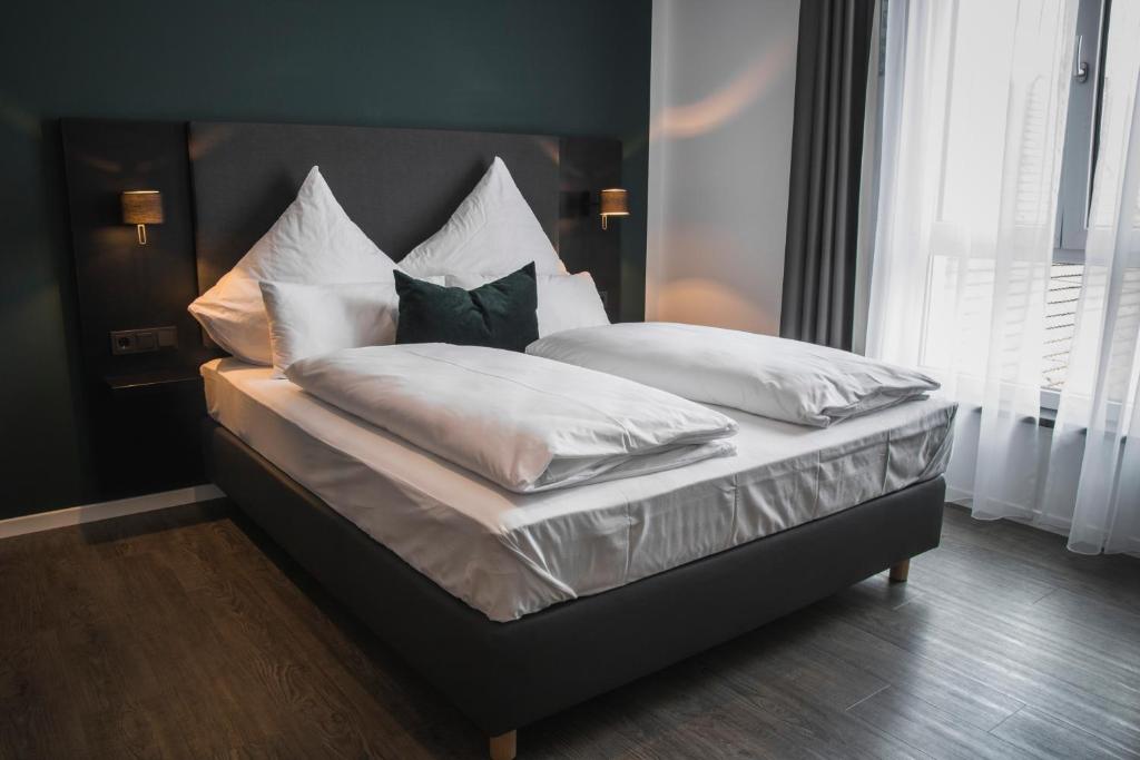 Hayta Hotel