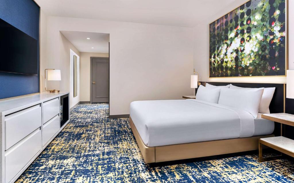 Las Vegas Hilton at Resorts World Hotel