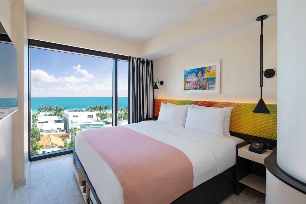 Moxy Miami South Beach