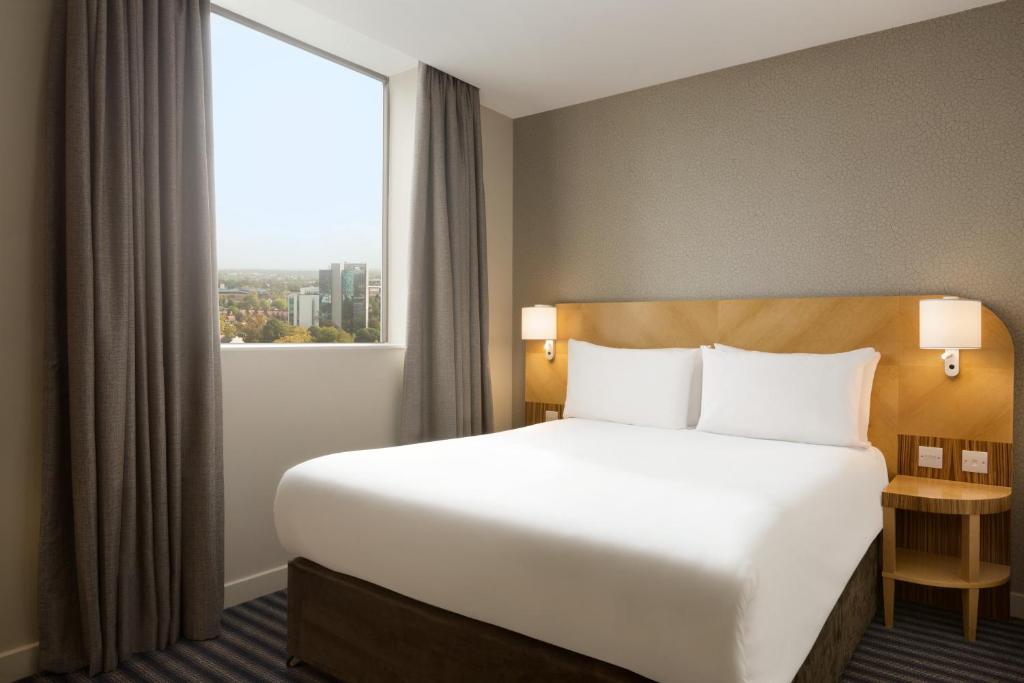 Ramada Hotel & Suites Coventry