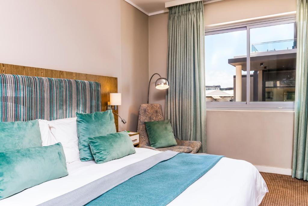 aha Harbour Bridge Hotel & Suites