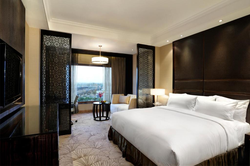 Crowne Plaza New Delhi Mayur Vihar Noida by IHG
