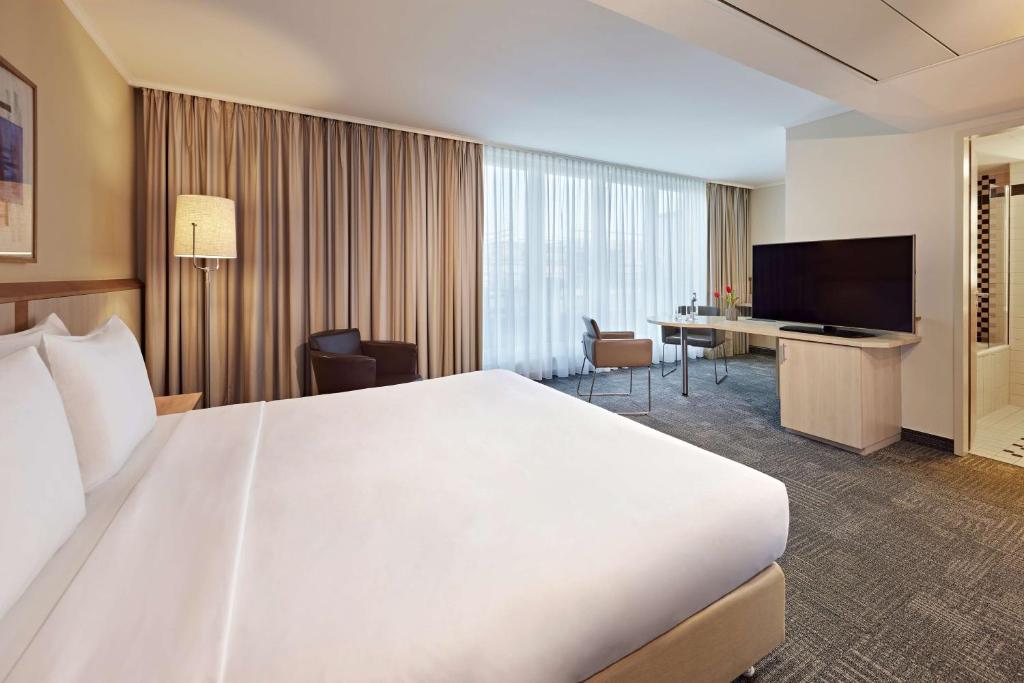 Lindner Hotel Cologne Am Dom, part of JdV by Hyatt