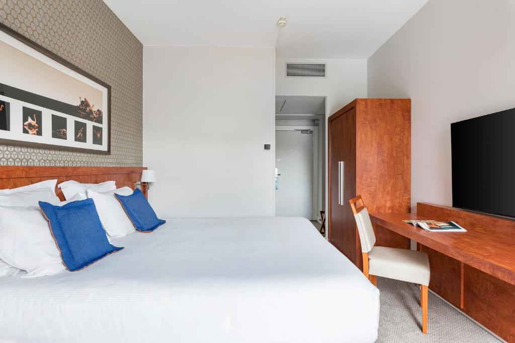 Crowne Plaza Lyon - CitÃ© Internationale by IHG