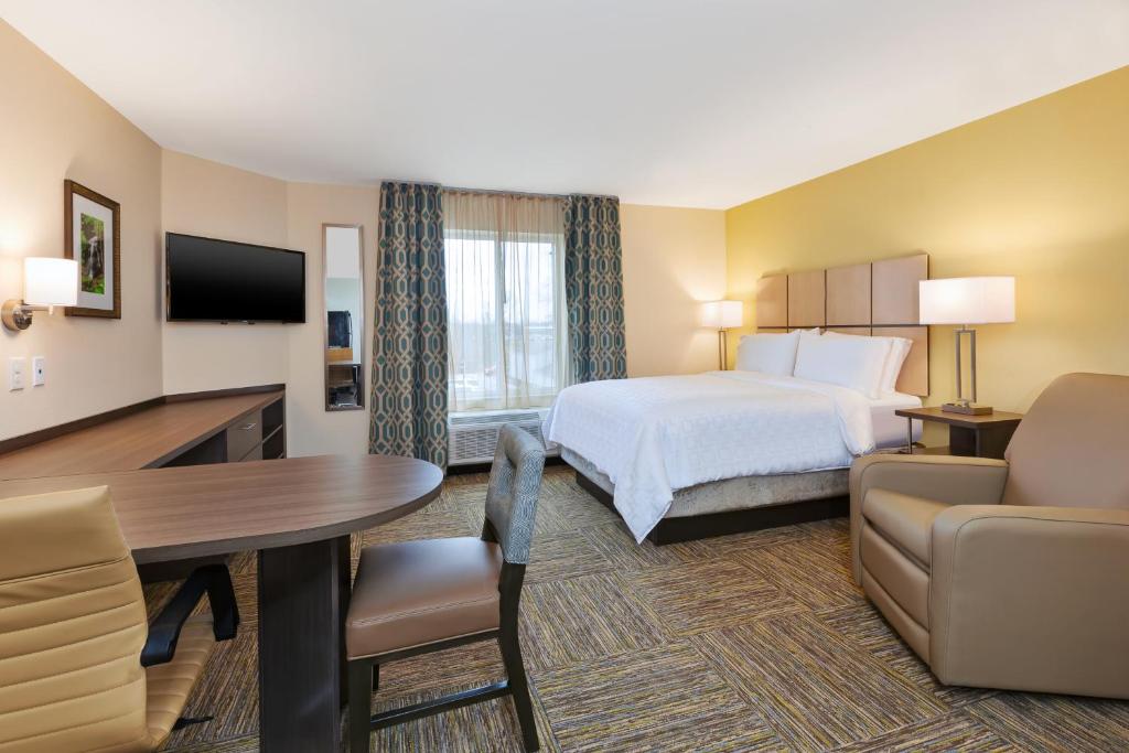 Candlewood Suites Louisville - NE Downtown Area by IHG