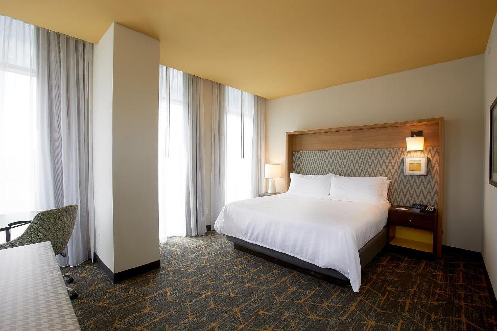 Holiday Inn Louisville Downtown by IHG