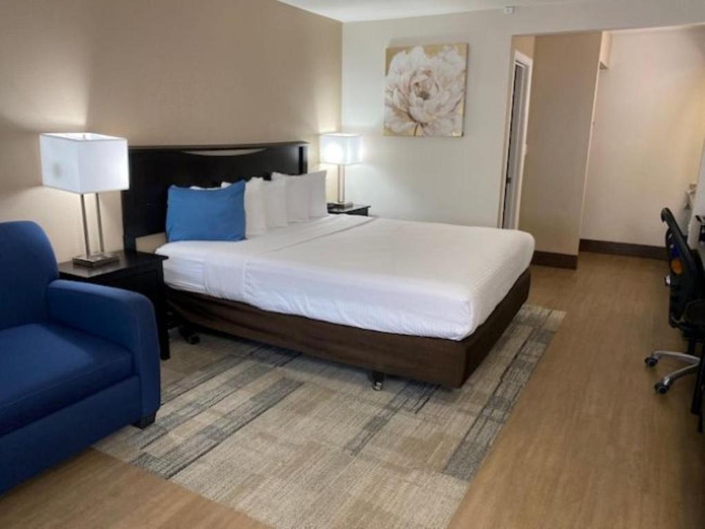 Stanford Inn & Suites Anaheim