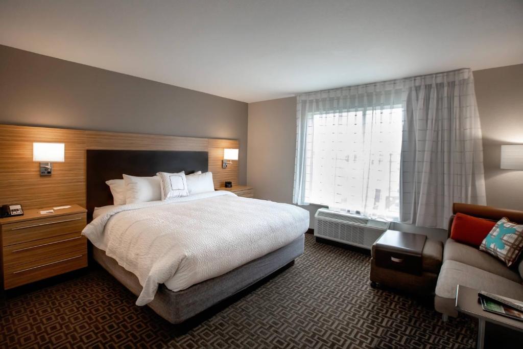 TownePlace Suites by Marriott Louisville Airport