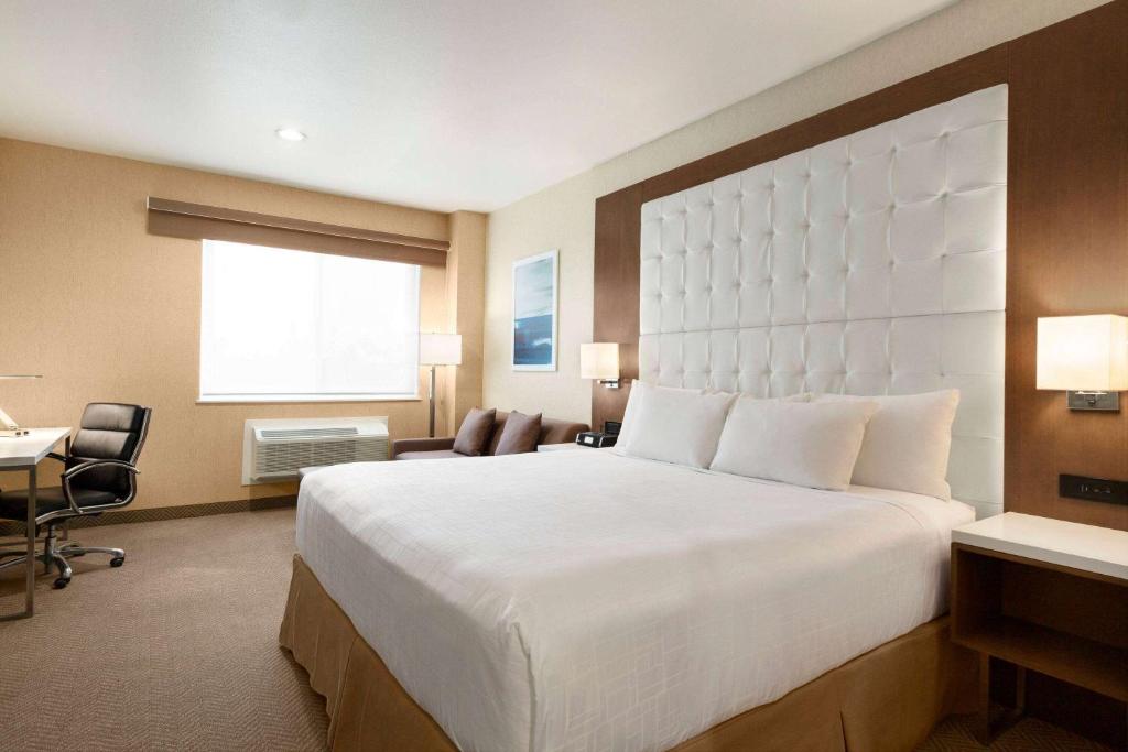 Wyndham Anaheim