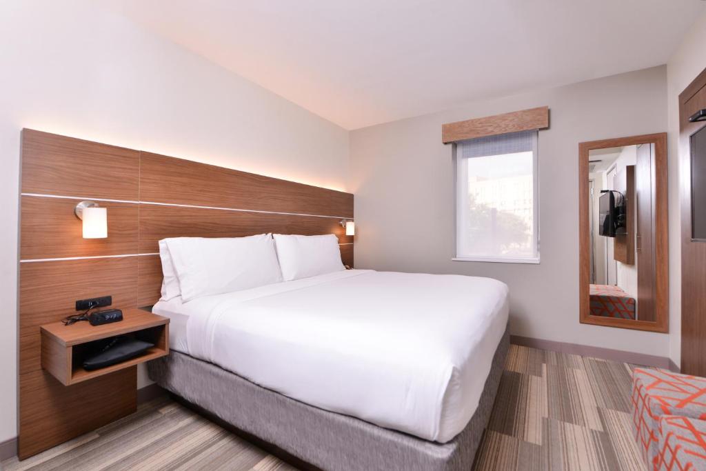 Holiday Inn Express New Orleans - Arts District