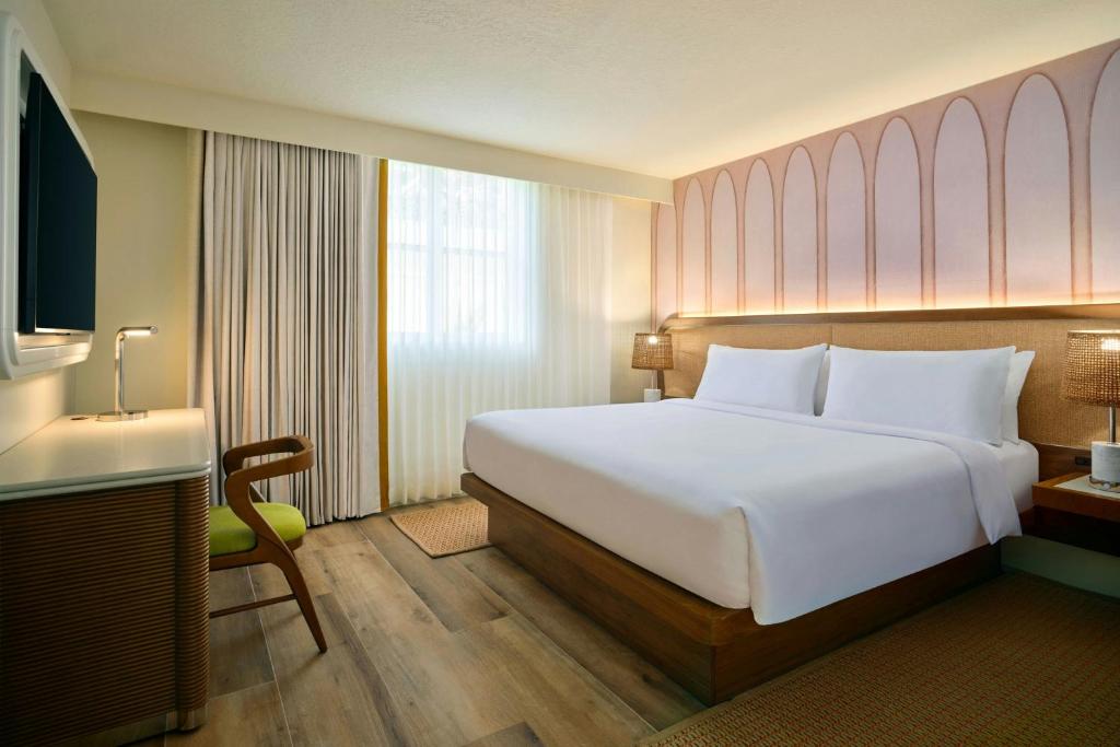 Royal Palm South Beach Miami, Tribute Portfolio